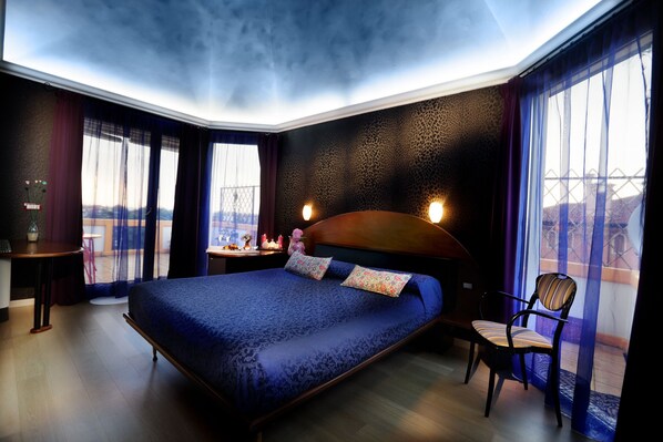 Tripla Standard | Minibar, una cassaforte in camera, con stile personalizzato