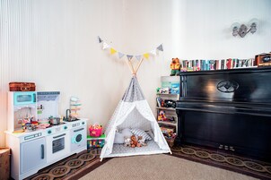 Área de juegos infantiles bajo techo