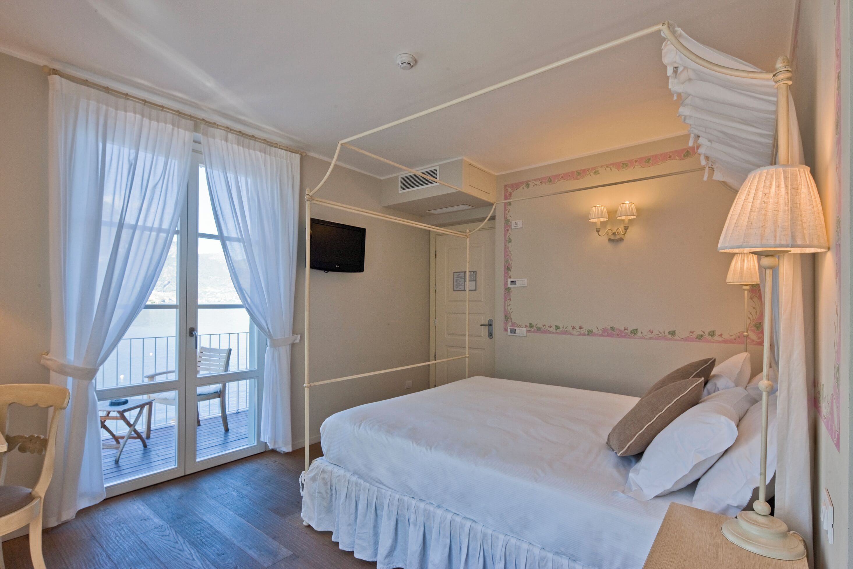 superior double room, balcony (second floor, no lift villa) | frette italian sheets, premium bedding, down duvets, minibar