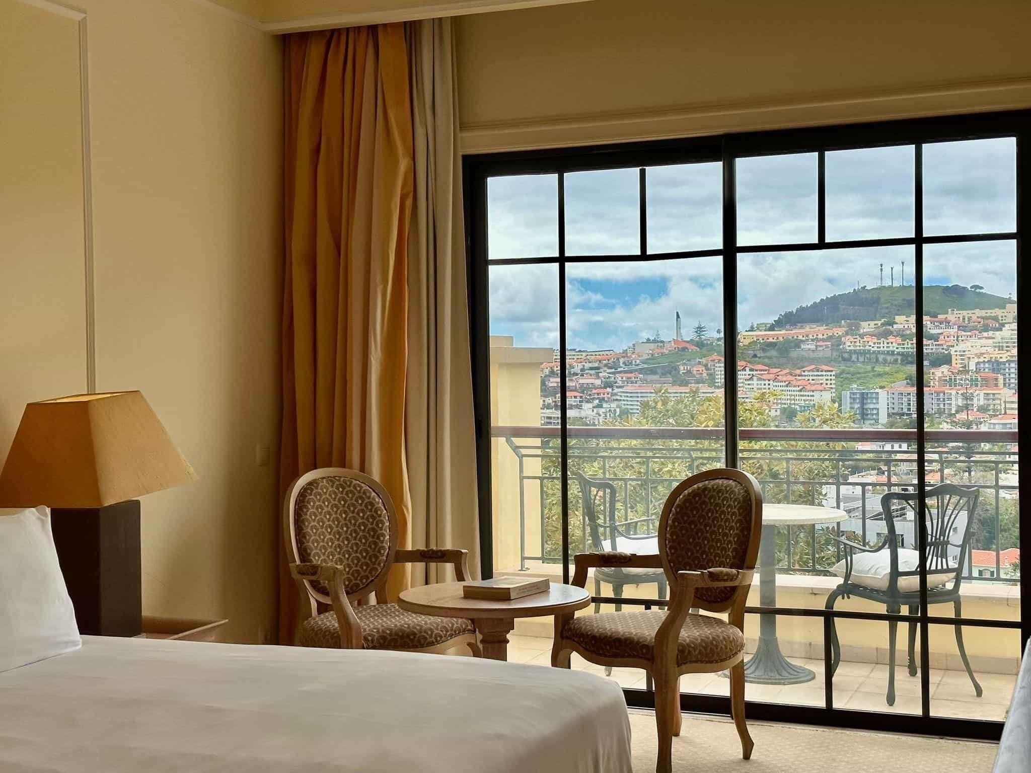 Minibar, in-room safe, desk, blackout curtains