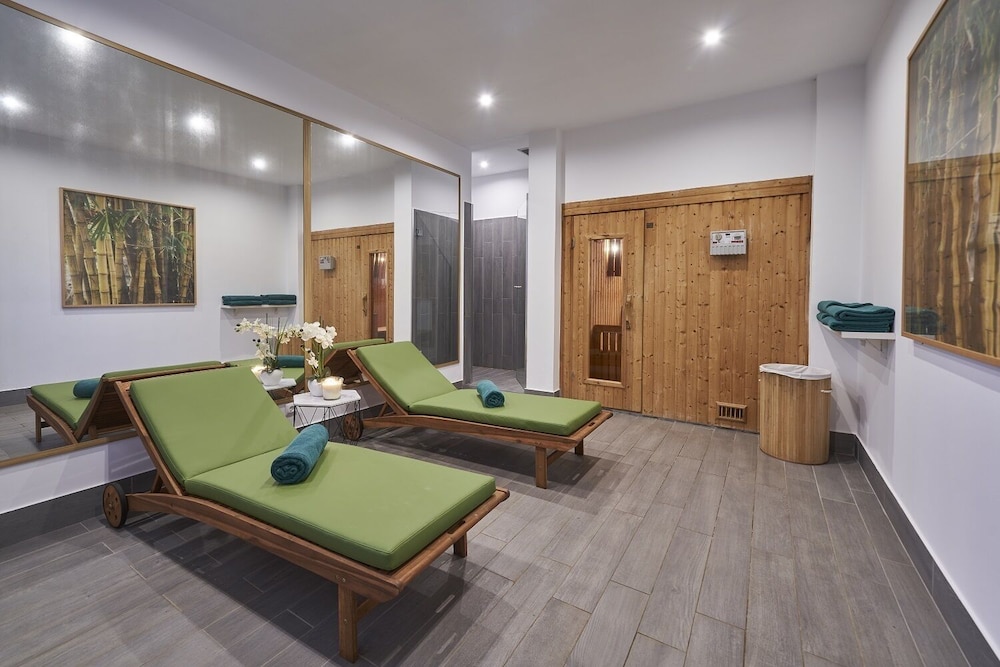 Hotel Quinta do Furão by null