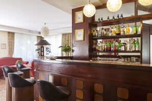 Bar (en la propiedad)
