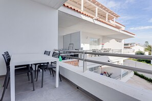 Apartment, Balcony (6 pax) | View from room
