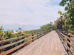Beach nearby - Ocean Spray (Miami Beach)