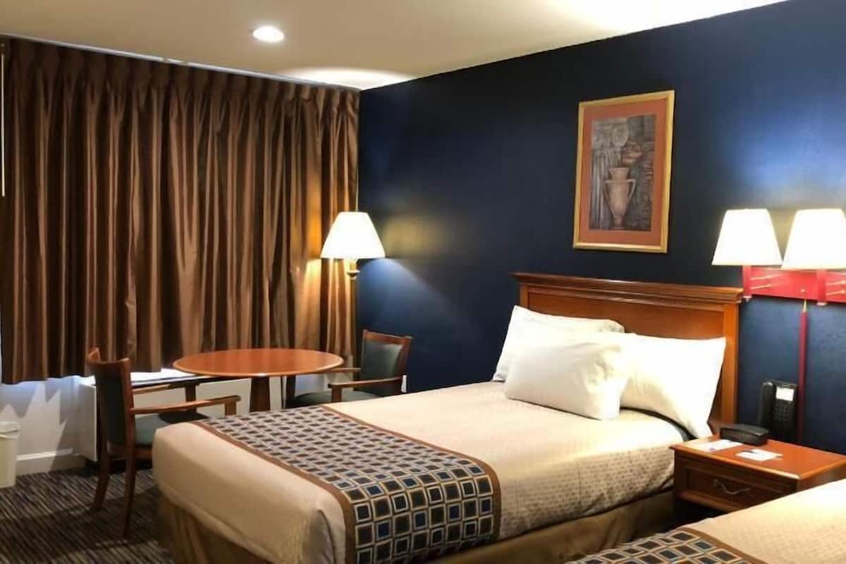 Desk, iron/ironing board, free cots/infant beds, rollaway beds