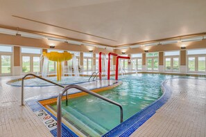 Indoor pool - Comfort Inn & Suites Sheboygan I-43 (Sheboygan)