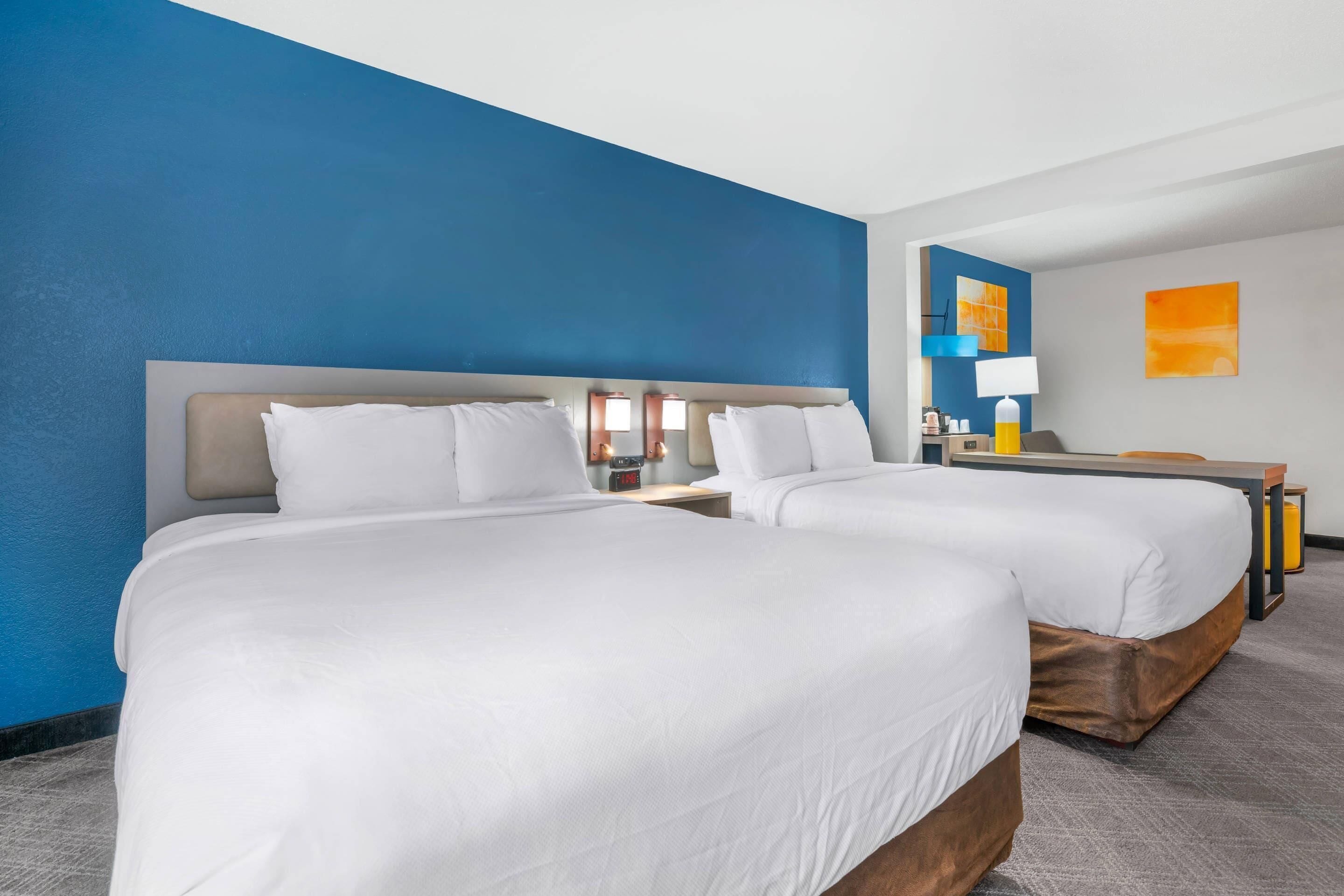 In-room safe, desk, iron/ironing board, cribs/infant beds