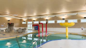 Indendørs pool