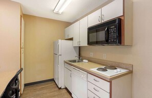 Hypo-allergenic bedding, desk, laptop workspace, free WiFi