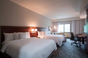 高級寢具、熨斗/熨衣板、免費搖籃/嬰兒床、免費折疊床/加床