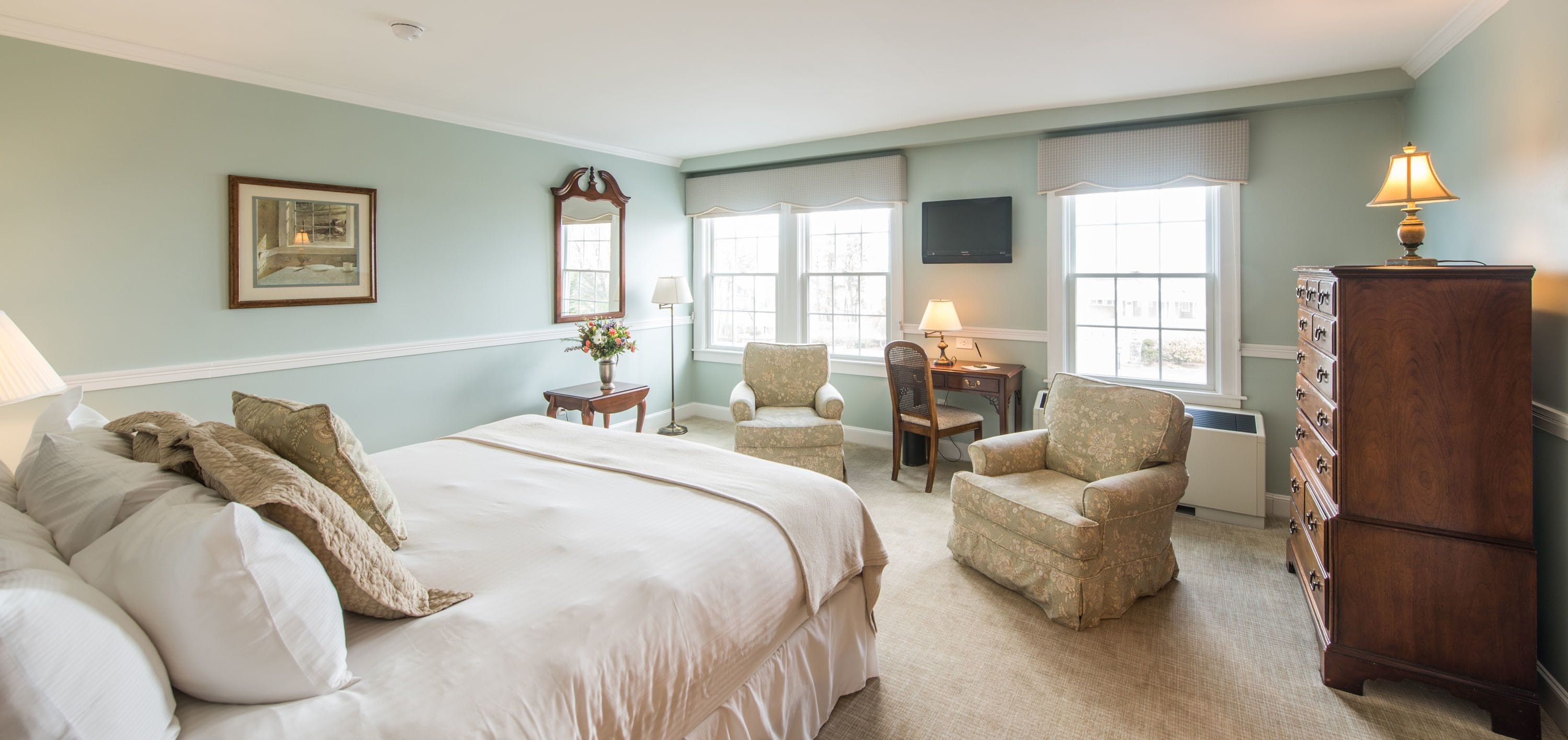 deluxe room | 1 bedroom, egyptian cotton sheets, premium bedding, down duvets