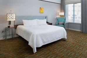 In-room safe, iron/ironing board, free cribs/infant beds, free WiFi - Hilton Garden Inn St. Louis/O'Fallon MO (O'Fallon)