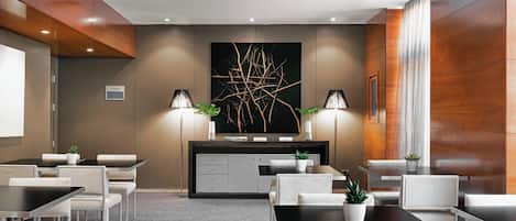 Lounge dans le hall