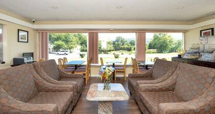 Americas Best Value Inn at Central Valley-Woodbury