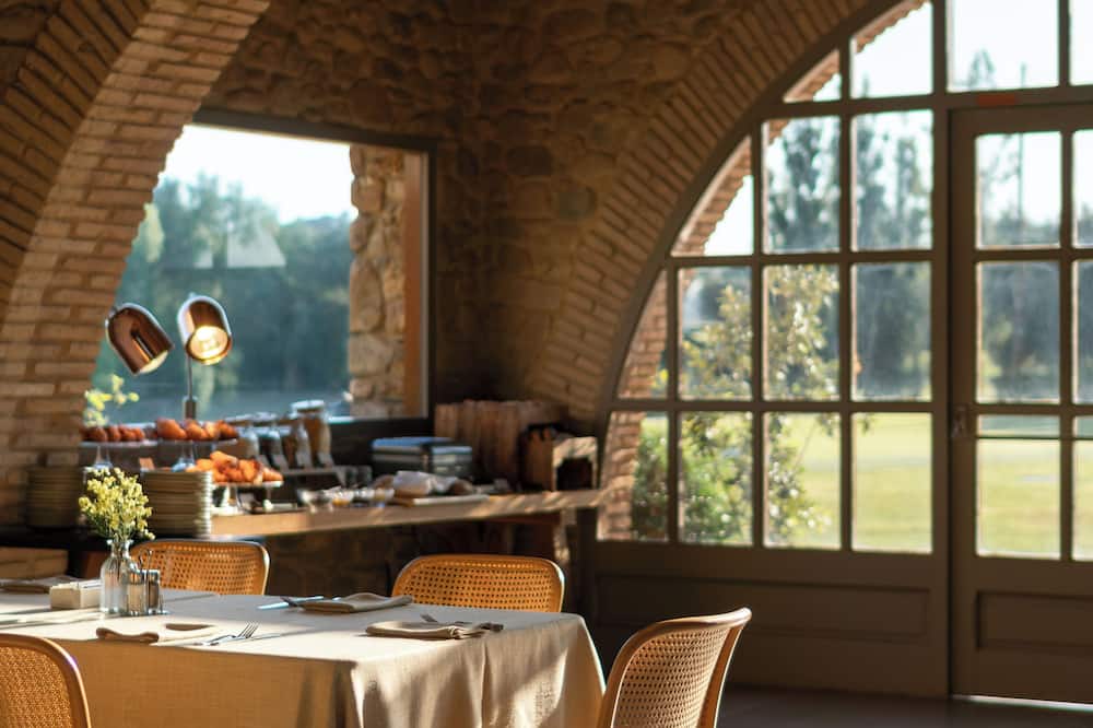 Hotel Peralada Wine Spa & Golf