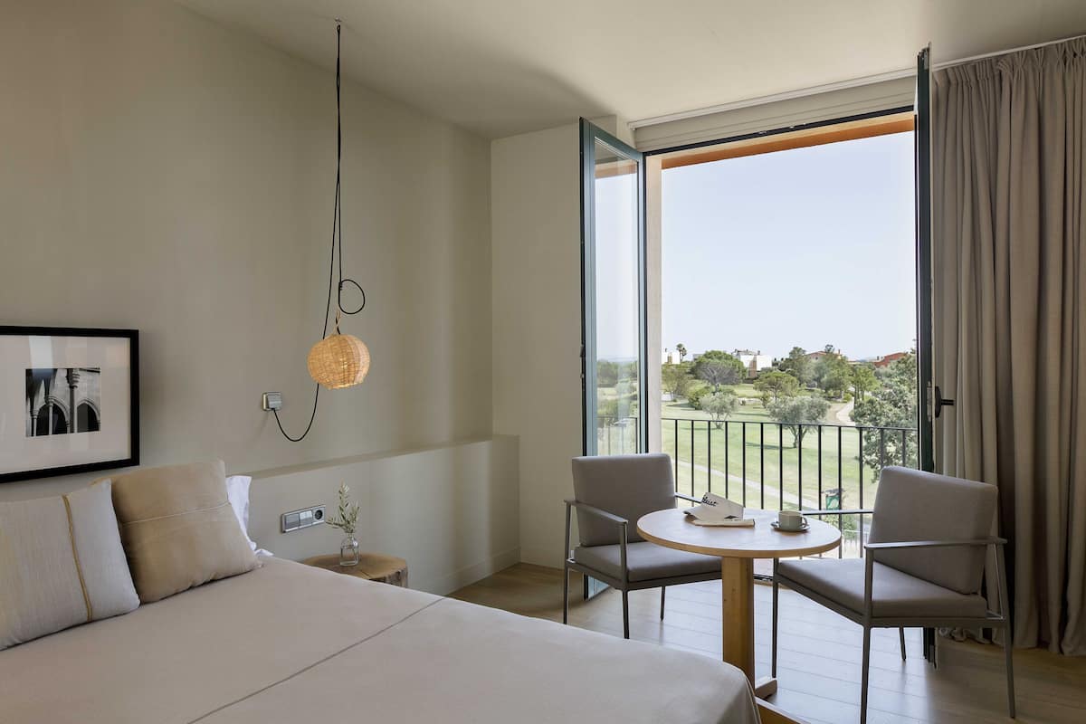 1 bedroom, minibar, in-room safe, free wifi