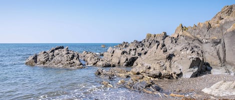 Private beach, beach towels