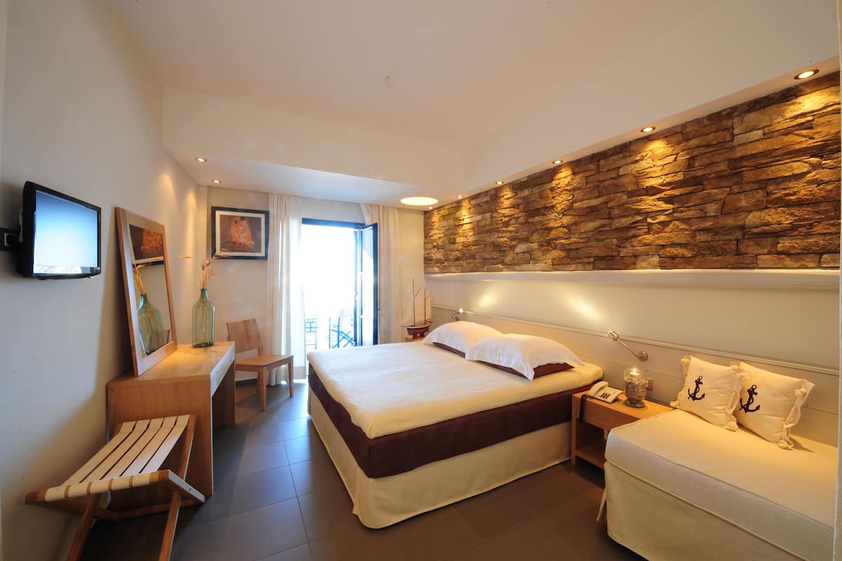 superior room, sea view | 1 bedroom, egyptian cotton sheets, premium bedding, pillow-top beds