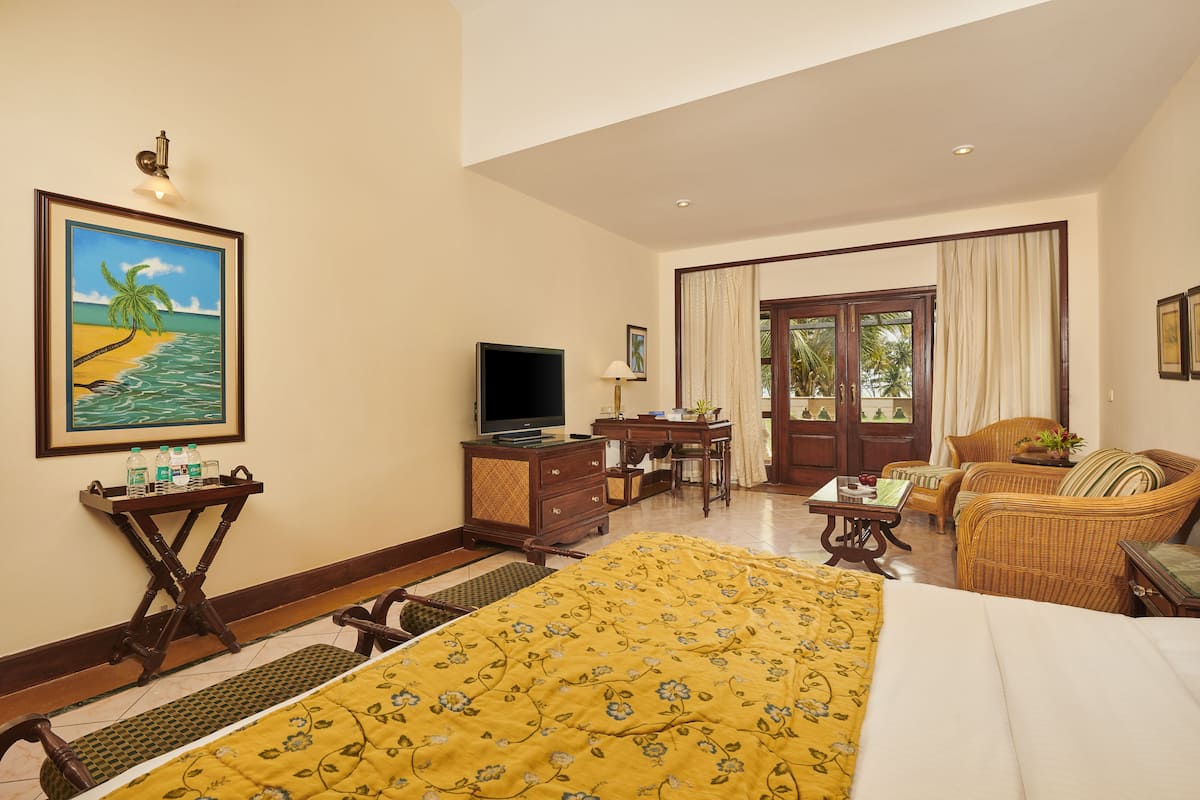 Suite, 1 cama King size, vista al mar | Ropa de cama de alta calidad, camas Select Comfort y minibar