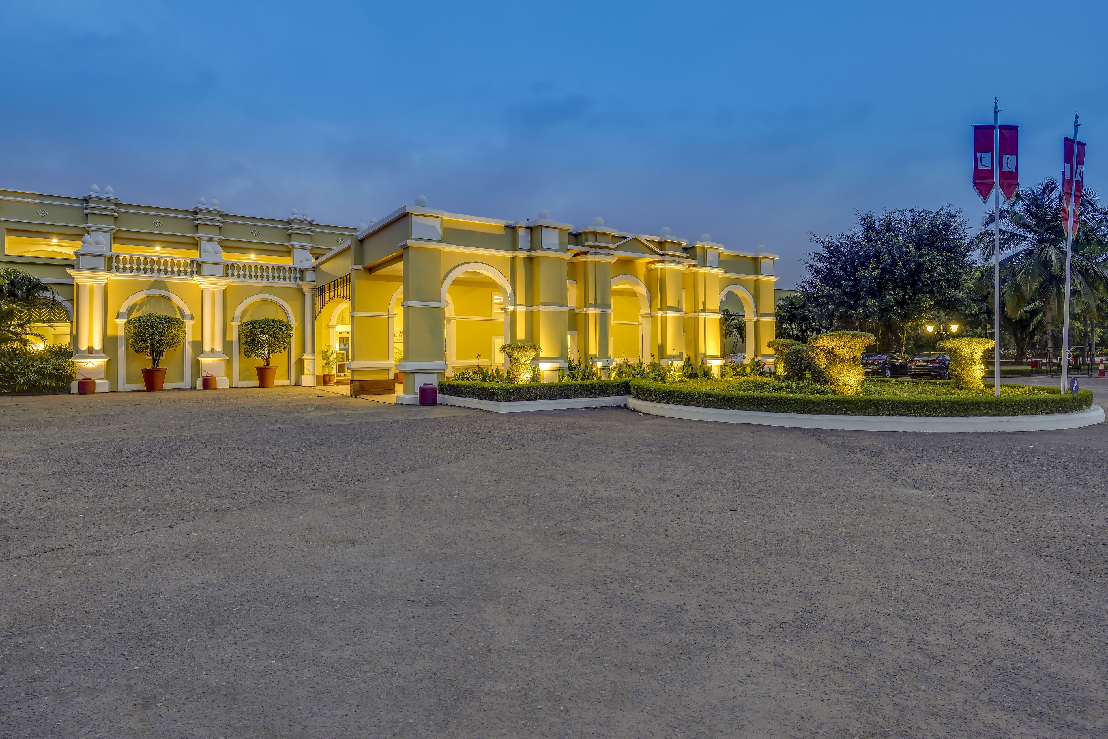 Front of property - evening/night