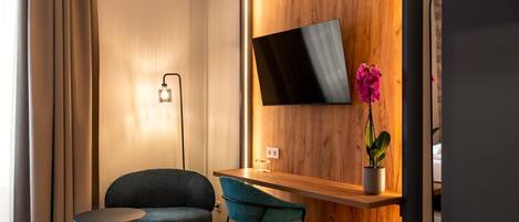 In-room safe, desk, free WiFi, bed sheets