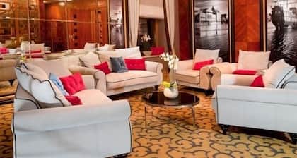 Hanza Hotel