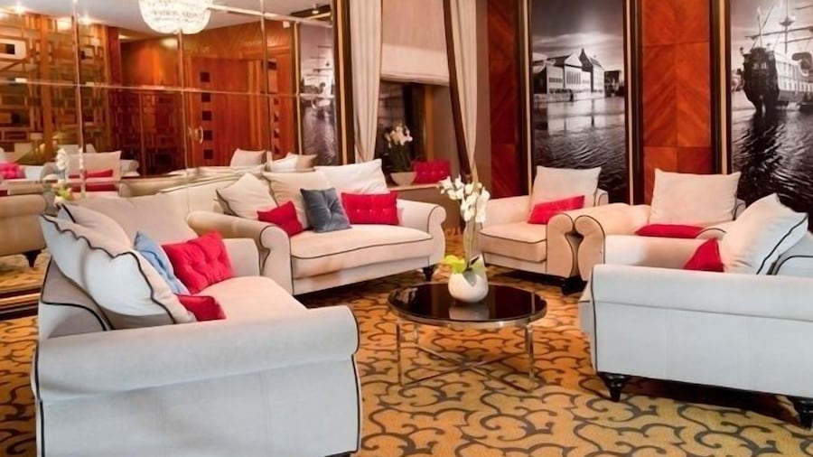 Hanza Hotel
