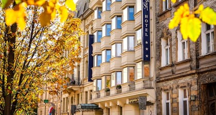 Hotel Logos
