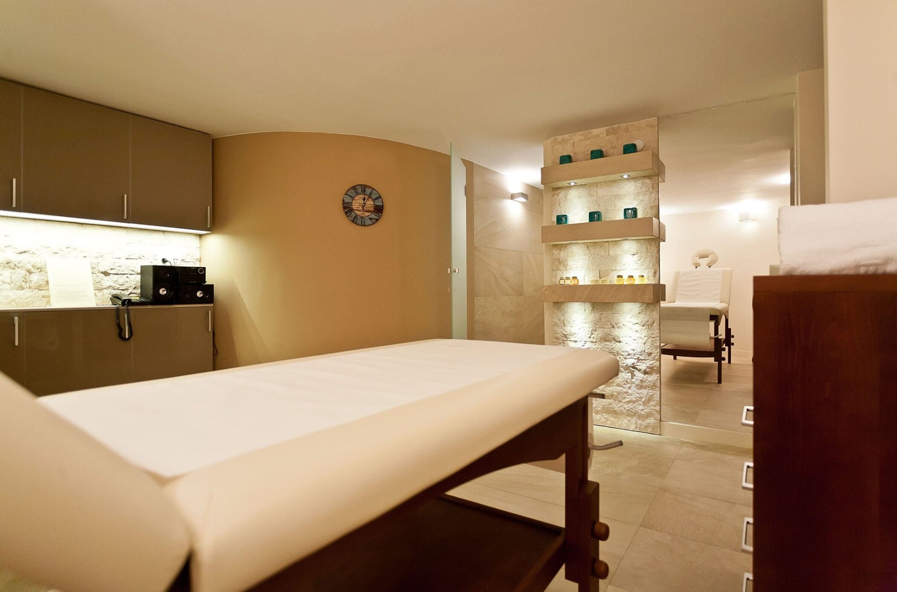 body treatments, facials