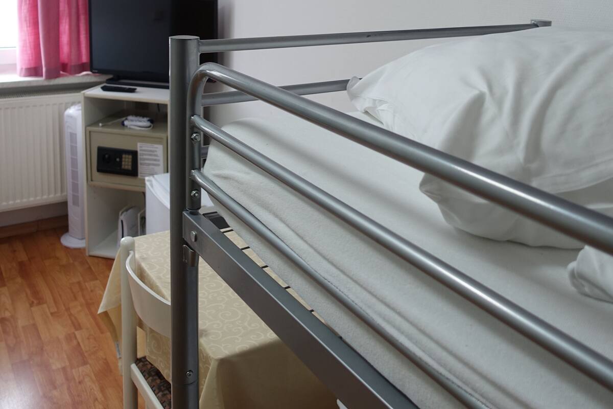 Family Room | Hypo-allergenic bedding, in-room safe, desk, blackout curtains