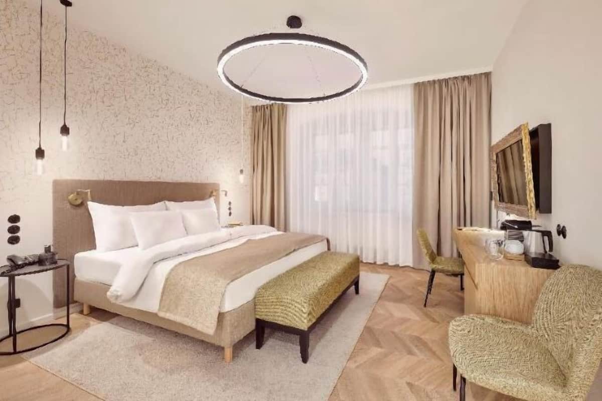 Minibar, in-room safe, desk, laptop workspace