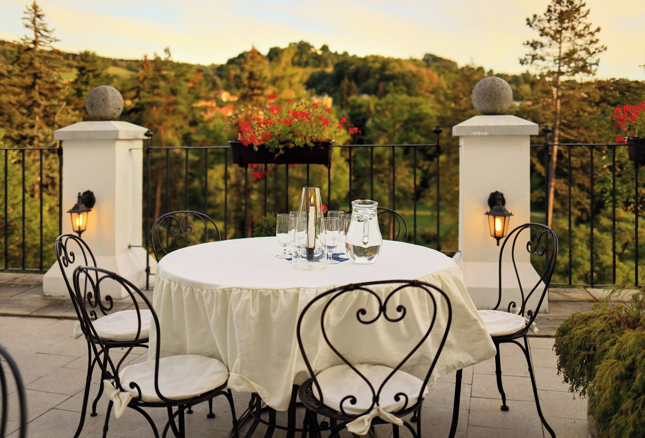 经济客房 | 迷你吧、客房内保险箱、特色装修、特色家居