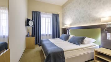 مكتب وواي فاي مجانًا وملاءات أسرّة