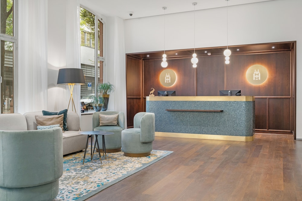 Hotel Waldstätterhof - Luzern Bahnhof by null