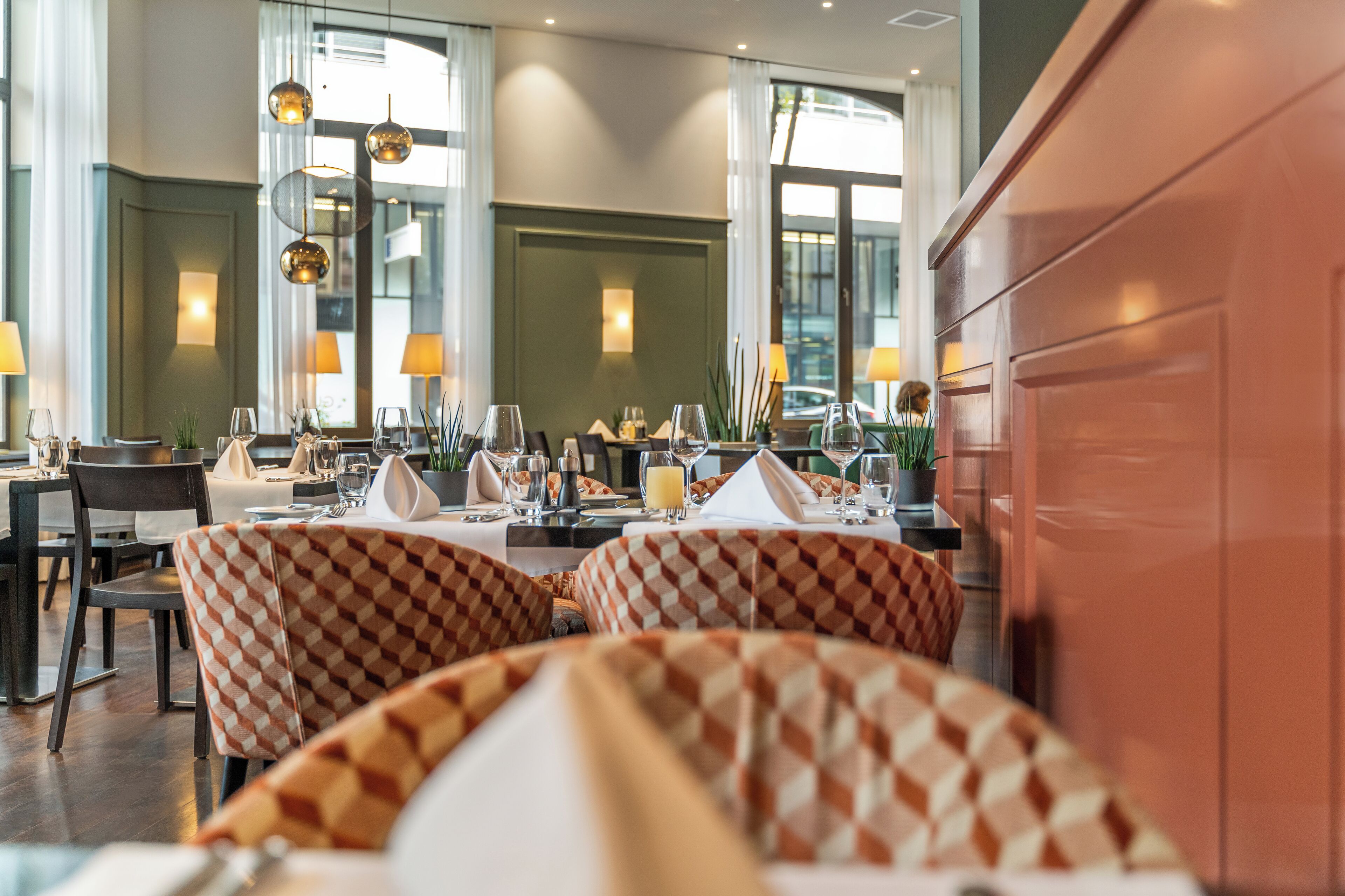 breakfast, lunch, dinner served; local and international cuisine