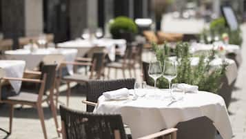 Breakfast served, local and international cuisine, al fresco dining