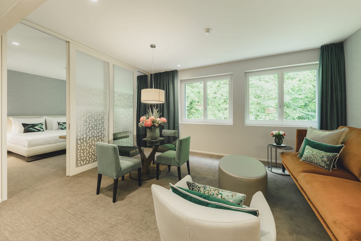 Premium Suite (Boutique)