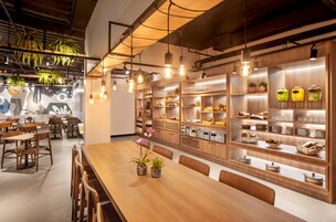 Aperto a colazione, pranzo e cena, cucina brasiliana 