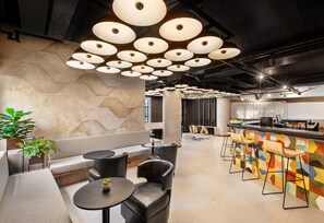 Breakfast, lunch and dinner served  - INNSiDE By Meliá São Paulo Itaim (São Paulo)