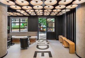 Aperto a colazione, pranzo e cena, cucina brasiliana 