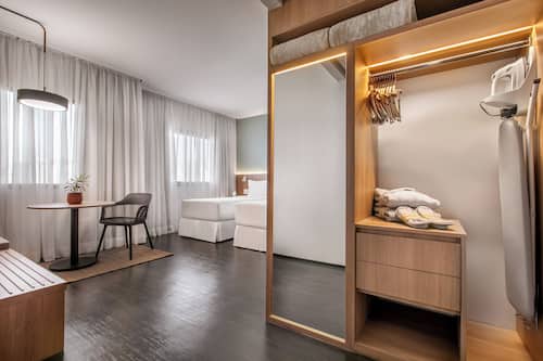 Innside, Quarto duplo, vista para a cidade | Roupas de cama premium, frigobar (abastecido com alguns itens grátis)