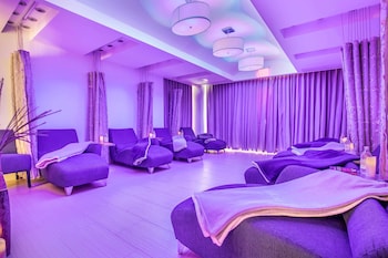 A gym with treadmills, stationary bikes, and weight machines. at Hilton Grand Vacations Club on the Las Vegas Strip