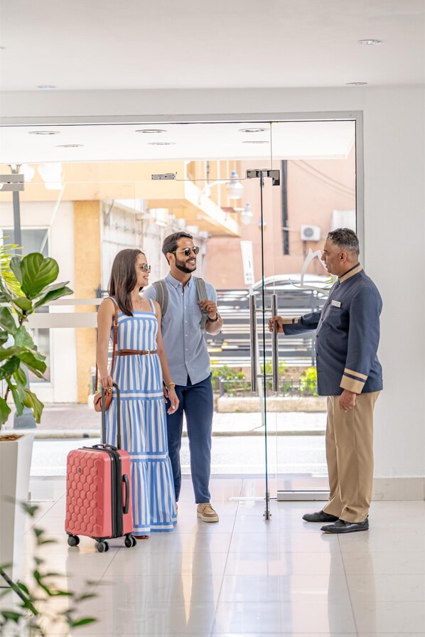 Lobby - Centro Plaza Hodelpa (Santiago de los Caballeros)