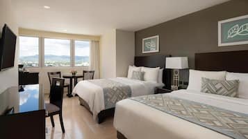 Deluxe Plus - 2 Queen Beds | View from room