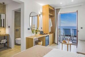 Premium bedding, minibar, in-room safe, soundproofing