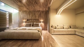 Premium bedding, minibar, in-room safe, soundproofing