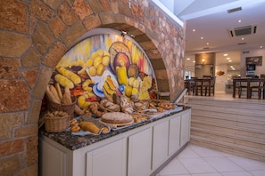Bao gồm bữa sáng buffet hàng ngày