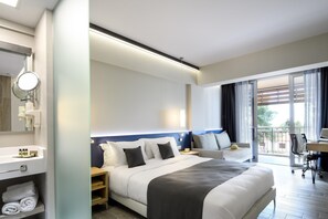 Minibar, in-room safe, desk, blackout curtains
