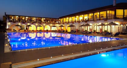 Blue Dolphin Hotel