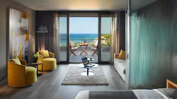 Minibar, in-room safe, desk, blackout curtains